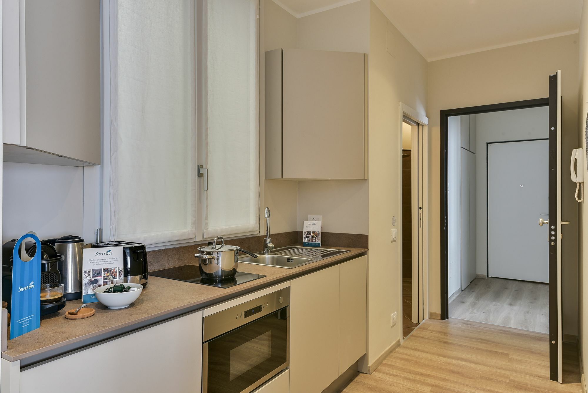 Sweet Inn Apartments - Dogana Milan Exterior photo